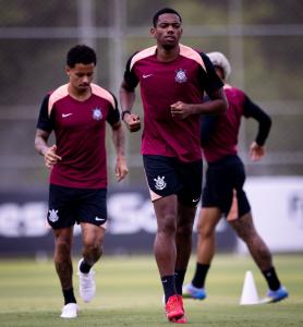 André Luiz no CT Joaquim Grava