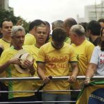 'Michelle, nós te amamos', diz Nikolas durante ato na Avenida Paulista