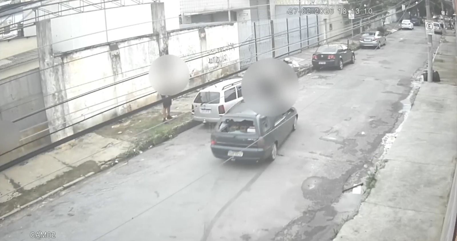 Vídeo mostra momento em que dono de oficina é atropelado por ex-funcionário