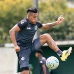 Coritiba prepara retorno de titular para enfrentar Corinthians pelo Brasileirão