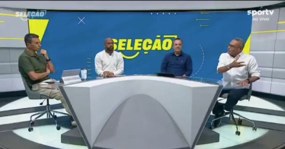 Comentaristas do Grupo Globo durante o programa Seleção Sportv