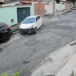 Funcionário de lava-jato pega carro de cliente e causa acidente em BH; veja vídeo