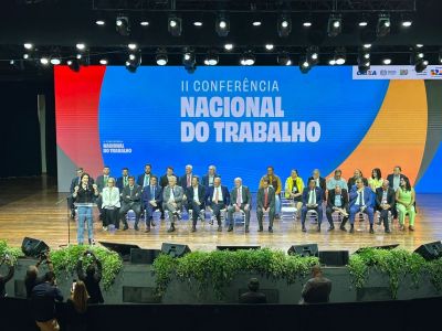 Simone Tebet participou do evento com Lula em São Paulo