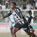 Figueirense derrota Azuriz e se classifica à terceira fase da Copa do Brasil