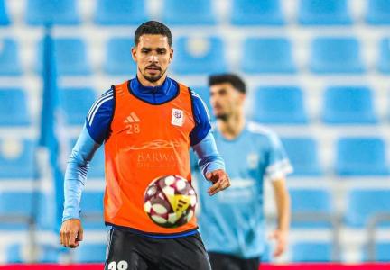 Lucas Veríssimo em treino pelo Al-Wakrah em 2026