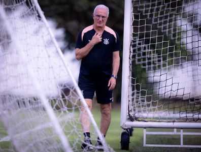 Dorival Júnior, técnico do Corinthians