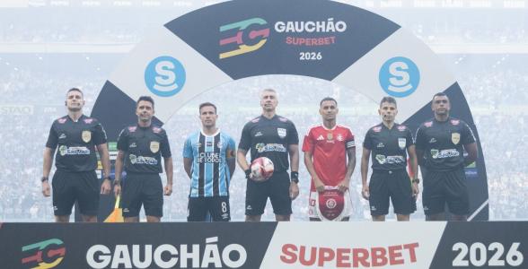Arbitragem do GreNal na ida foi polêmica e causou tensão nos bastidores antes da volta pela final do Gauchão