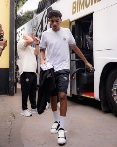 Robinho Jr. é uma das promessas do Santos
