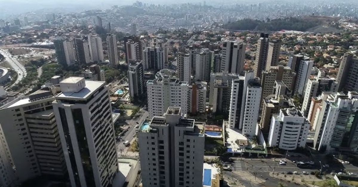 Taxa de condomínio no Sudeste atinge média de R$ 848,47 em 2025