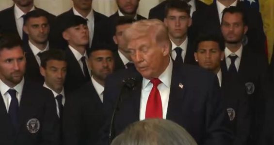 Trump elogia Palmeiras ao lado de Messi