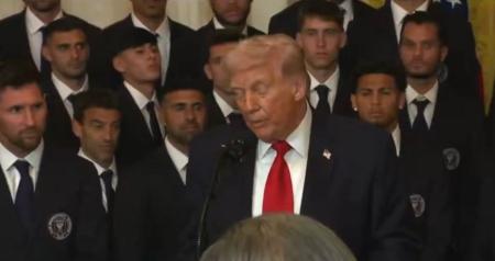 Trump elogia Palmeiras ao lado de Messi