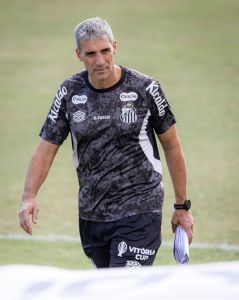 Juan Pablo Vojvoda, técnico do Santos