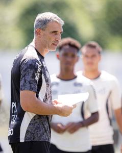 Juan Pablo Vojvoda, técnico do Santos FC