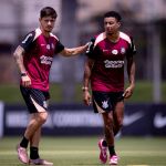 Corinthians: Lingard inicia treinos com o elenco enquanto aguarda regularização