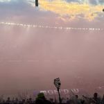 Cruzeiro x Atlético: fumaça vermelha atrasa início da final do Campeonato Mineiro