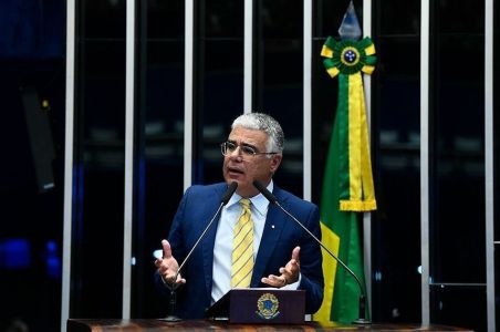 Girão anuncia ação contra Alcolumbre no Conselho de Ética do Senado