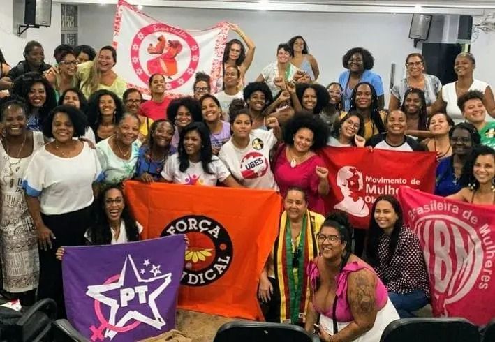 Ato no Dia Internacional da Mulher cobra combate ao feminicídio no DF