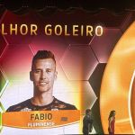 Premiação do Carioca: Fábio, do Fluminense, é eleito craque do campeonato