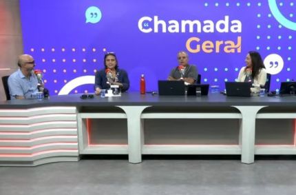 Fabrício Carpinejar concede entrevista ao "Chamada Geral", da Rádio Itatiaia
