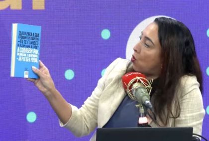 Fabrício Carpinejar concede entrevista ao "Chamada Geral", da Rádio Itatiaia