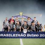 Preocupa? Entenda por que zagueiro do Santos deixou jogo contra o Mirassol