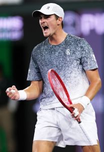 João Fonseca em ação no Masters 1000 de Indian Wells