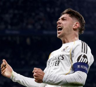 Valverde anotou os três gols do Real na vitória sobre o Manchester City