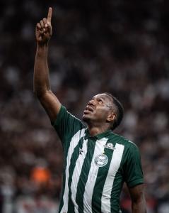 Jacy Maranhão anotou o primeiro gol do Coritiba em Itaquera