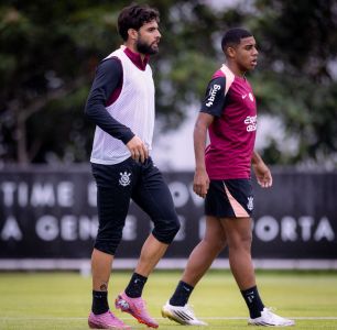 Yuri Alberto e Gui Negão no CT Joaquim Grava