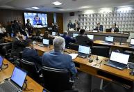 Presidente da Conafer negociou delação, diz senador