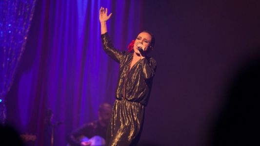 Maria Tereza Costa celebra os seus 25 anos de carreira com trabalho inédito