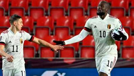 Lukaku durante jogo da Bélgica