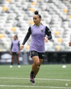 Day Silva em treino do Atlético