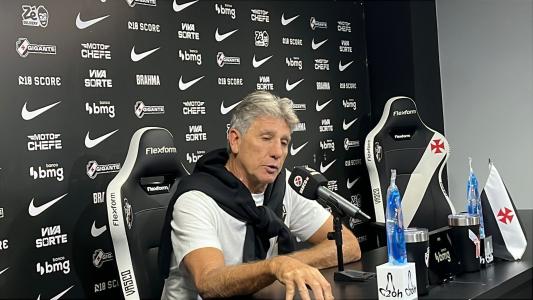 Renato Gaúcho falou sobre o gramado de São Januário