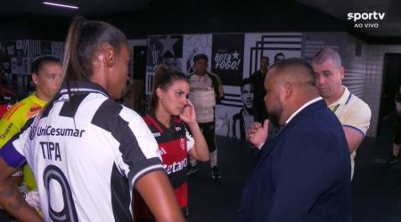 Botafogo x Flamengo, pelo Brasileiro Feminino, atrasou por motivo inusitado