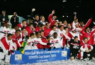 Campeão mundial com São Paulo, ex-Arsenal tem prisão decretada pela Justiça do RJ