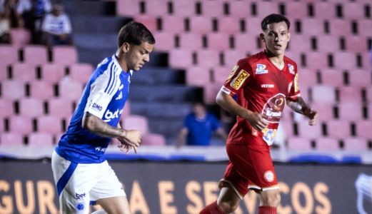 Vitinho em ação pelo Cruzeiro no Campeonato Mineiro de 2026