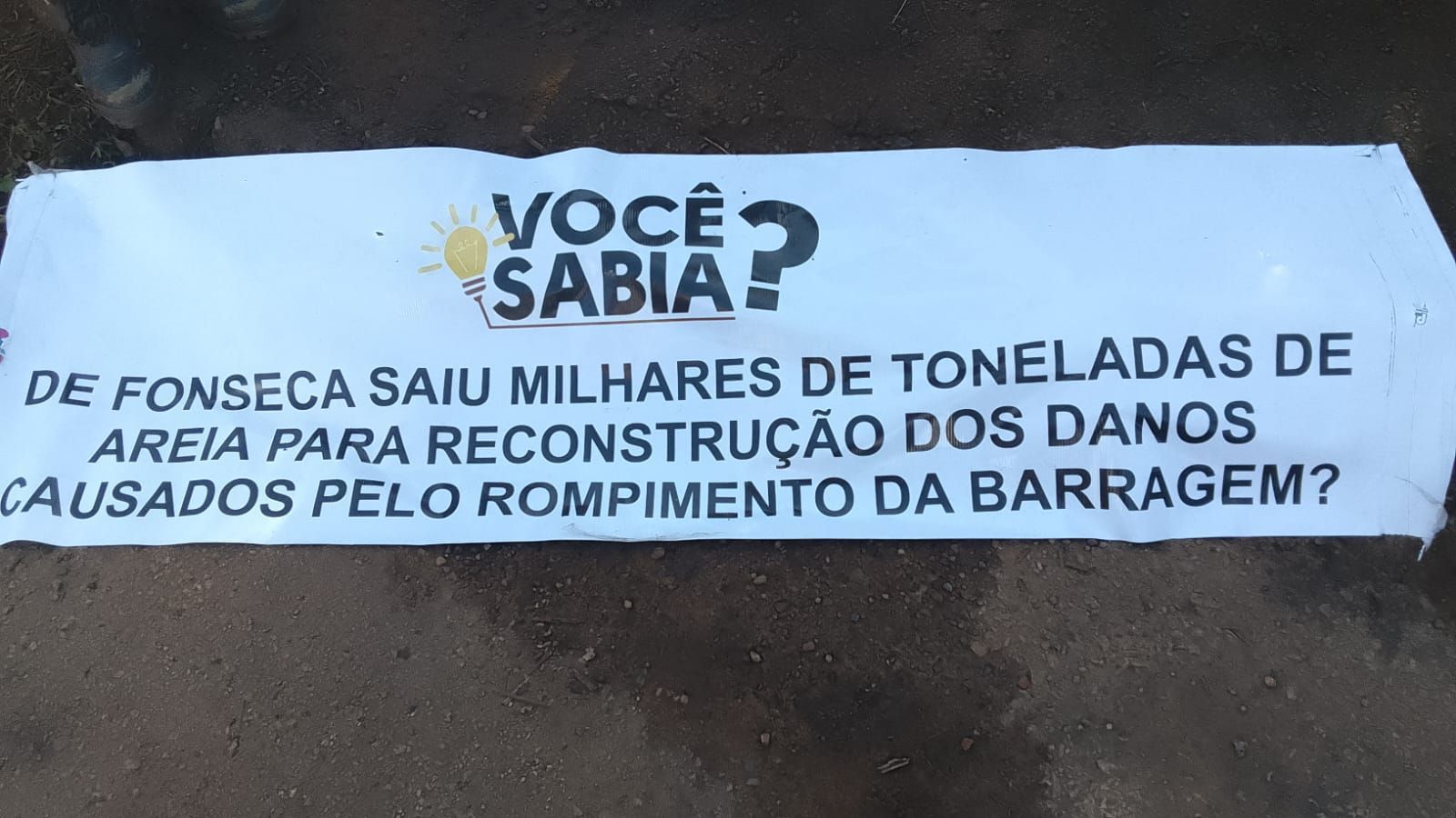 Moradores de Fonseca organizam manifestação por pavimentação da MG-326 nesta segunda feira (16)