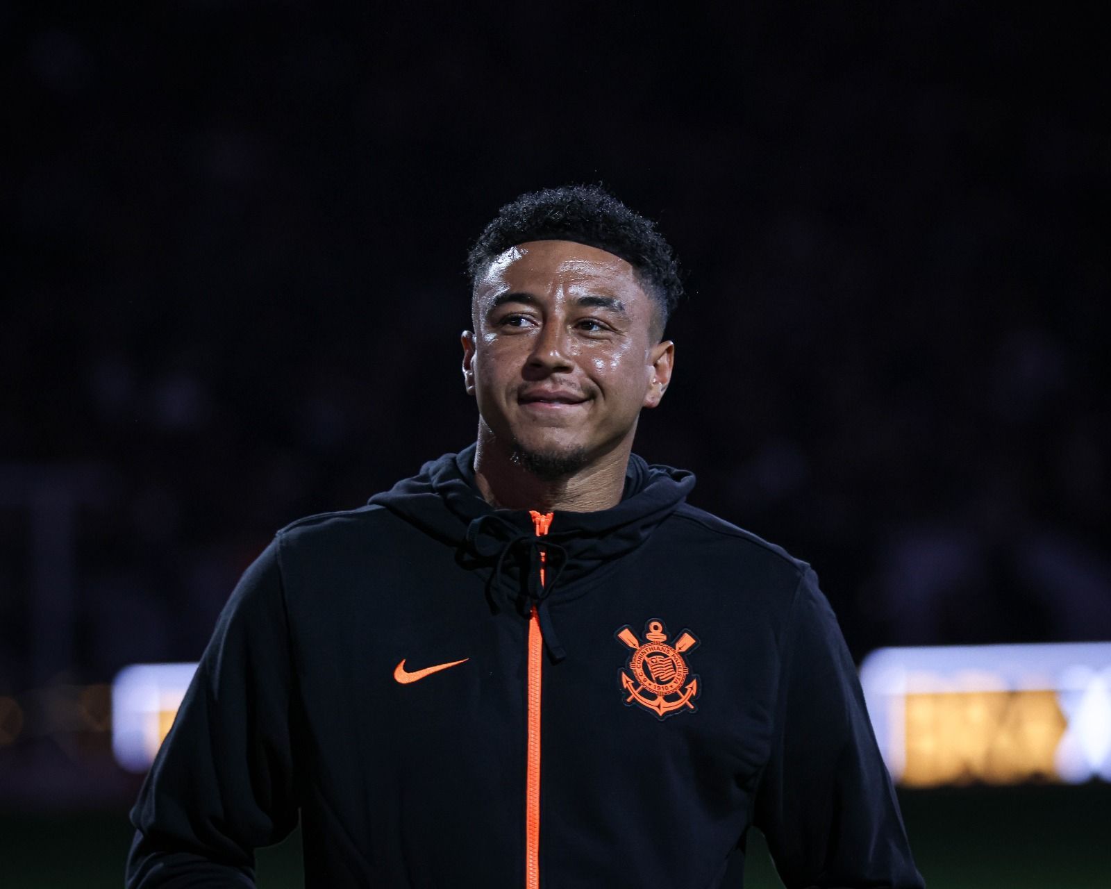 Corinthians adota cautela com parte física de Lingard; entenda