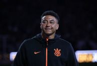 Corinthians adota cautela com parte física de Lingard; entenda