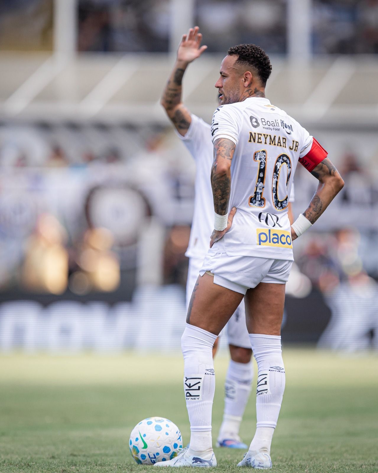Santos x Corinthians: dublador aponta o que foi dito entre árbitro, Memphis e Neymar