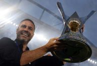 Cruzeiro segue 'plano A', negocia com Artur Jorge e tem sinalização de Filipe Luís