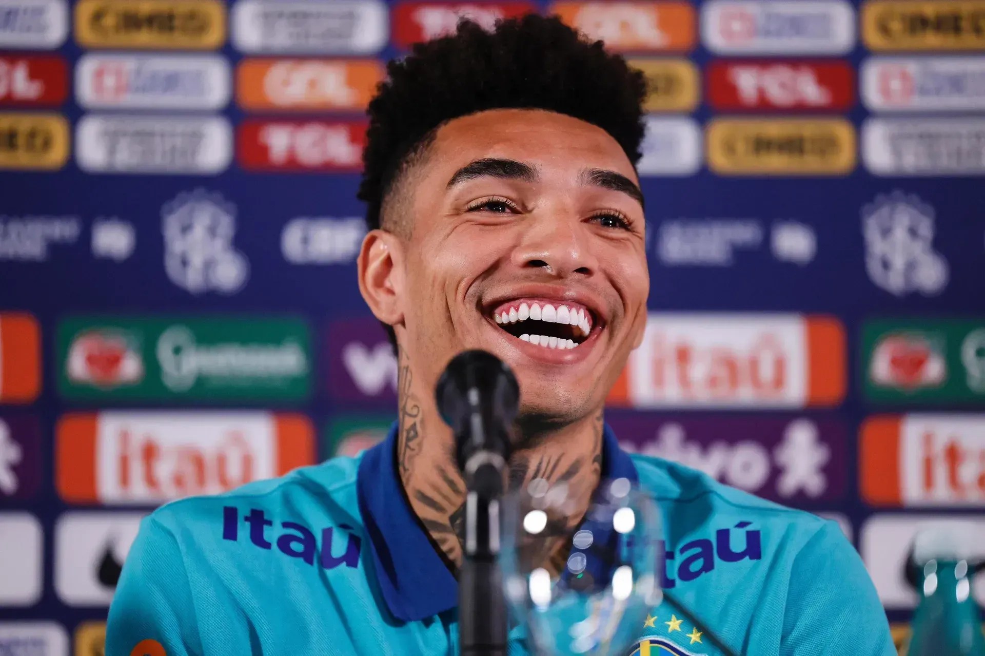 Após primeiro gol pela Seleção Brasileira, Igor Jesus revela próximo sonho