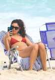 Xamã e Sophie Charlotte curtiram o dia na praia