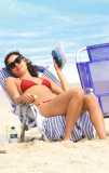 Xamã e Sophie Charlotte curtiram o dia na praia