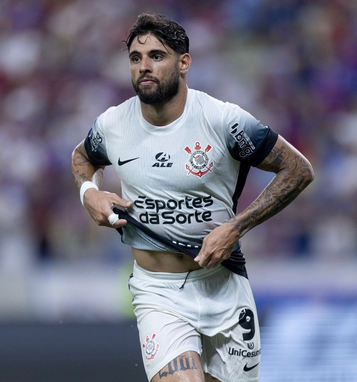 Yuri Alberto se reinventa no Corinthians após frustração com Europa