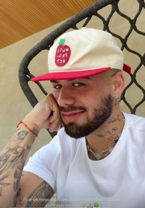 Zé Felipe avisou que vai cortar o álcool 