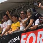 Apesar da presença de Zema, ato em BH tem pedidos de 'Flávio Bolsonaro presidente'