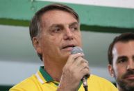 Em domiciliar, Bolsonaro pede autorização a Moraes para manutenção em elevador