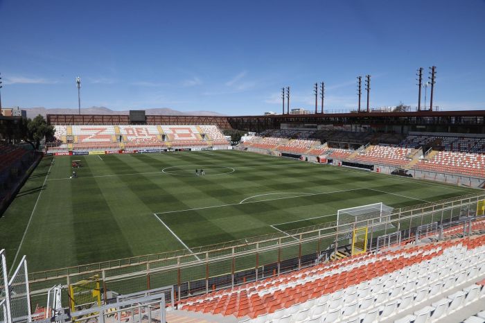 Estádio Zorros Del Desierto, em Calama, no Chile